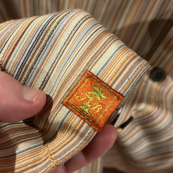 “Tommy Bahama” Vtg 100% silk button-down short sleeve - Picture 8 of 13